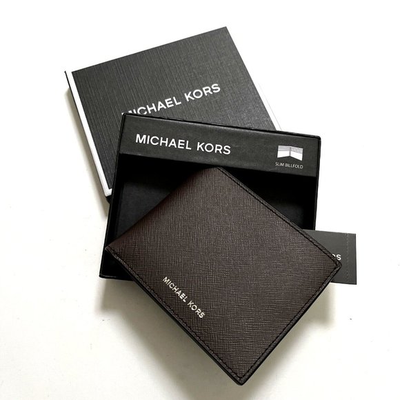 Michael Kors Slim Brown Billfold Wallet Boxed Logo Embossed Bifold NWT 86F2SANF5 - Picture 2 of 7